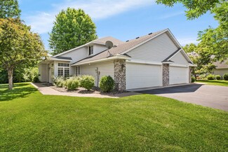 3802 Weaver Ct Unit 17, Anoka, MN 55303
