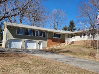 13857 Jacob Ave, Hastings, MN 55033
