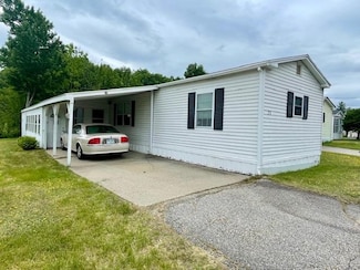 141 Lancaster Rd Unit TRLR 20, Gorham, NH 03581