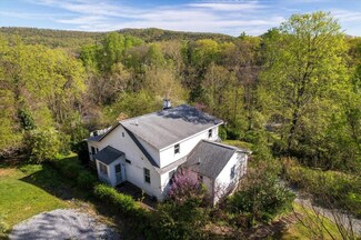 737 Walnut Ave, Waynesboro, VA 22980