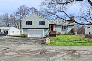 10 Liberty Ln, Marblehead, MA 01945