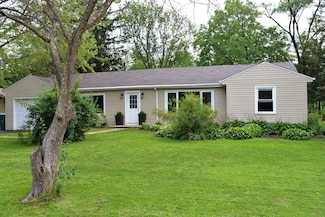 3691 Walters Ave, Northbrook, IL 60062