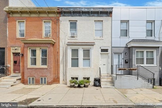 1833 Reed St, Philadelphia, PA 19146