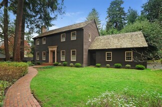 10641 SE 25th St, Bellevue, WA 98004