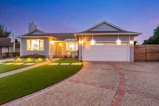 301 Shelter Cove Dr, Half Moon Bay, CA 94019