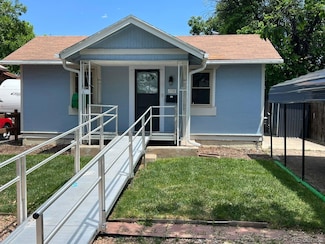1738 Dallas St, Aurora, CO 80010