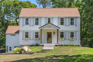 181 King James Dr, South Dennis, MA 02660
