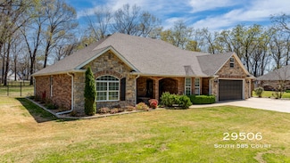 29506 S 585 Ct, Grove, OK 74344