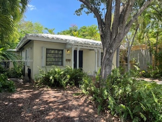 2975 Shipping Ave, Miami, FL 33133