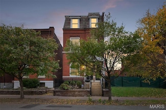 3249 Indiana Ave, Saint Louis, MO 63118