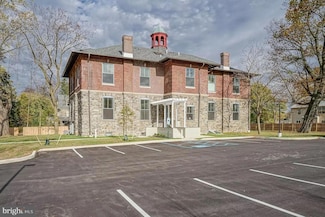1400 E Willow Grove Ave Unit 1, Wyndmoor, PA 19038