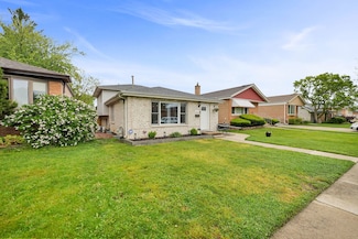 2946 W 102nd St, Evergreen Park, IL 60805