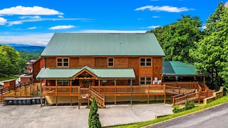 1935 Blackthorn Trail, Sevierville, TN 37876