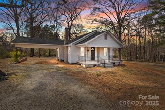 1216 Innis Ave, Kannapolis, NC 28081