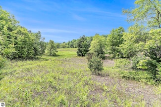 00 1A E Traverse Hwy, Traverse City, MI 49684