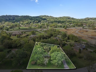 1403 Bowman Ln, Brentwood, TN 37027