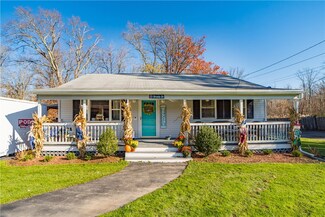 1 Ursula Dr, Bristol, RI 02809
