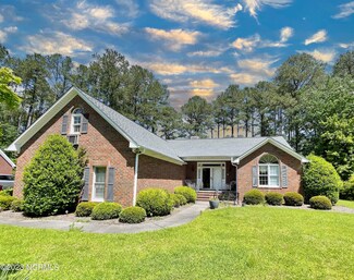 113 Saint Andrews Cir, New Bern, NC 28562