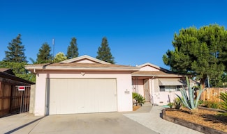 2739 Fine Ave, Clovis, CA 93612