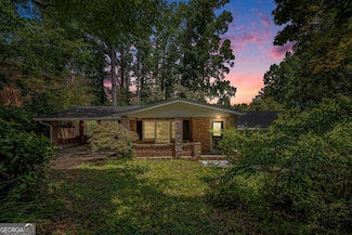 2595 Woodhill Cir, Atlanta, GA 30344