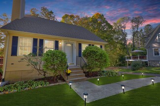 116 Yale Ave, Middlebury, CT 06762