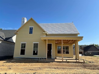 525 Valley Forge Ln, Rossville, TN 38066