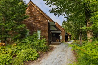 8 Pond View Rd Unit 8, Winhall, VT 05340