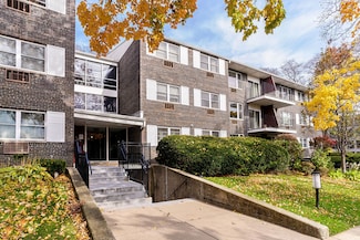 8700 Skokie Blvd Unit 3N, Skokie, IL 60077