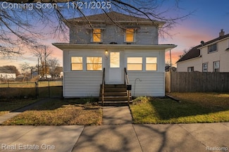 159 Dwight St, River Rouge, MI 48218