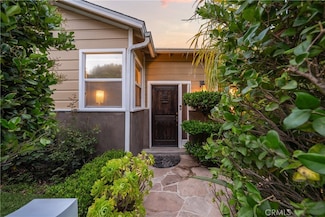 3260 De Witt Dr, Los Angeles, CA 90068