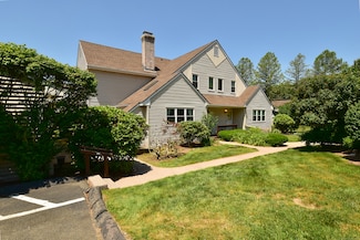 11 Thistle Way Unit D, Broad Brook, CT 06016