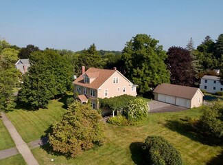 36 Maple Rd, Longmeadow, MA 01106