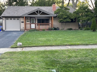 122 N Woodlawn St, Wheaton, IL 60187