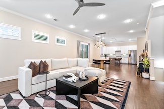 1834 Bonner St, Houston, TX 77007