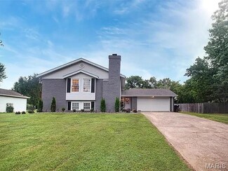 705 Boleyn Place, Ballwin, MO 63021