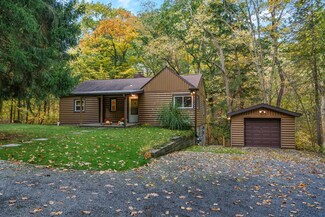 2196 Duncan Ave, Allison Park, PA 15101
