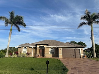 2347 SW Kent Cir, Port Saint Lucie, FL 34953