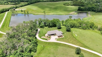 1672 N 1 Rd, Baldwin City, KS 66006