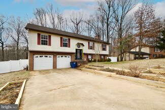 15072 Barkwood Dr, Woodbridge, VA 22193