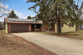 11283 W Leland Ave, Beach Park, IL 60099