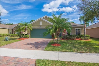 350 Lexington Ave SW, Vero Beach, FL 32962