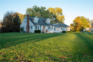 27 Aprille Ln, Rush, NY 14543