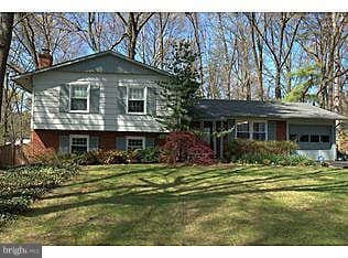 9108 Murdock Rd, Fairfax, VA 22032