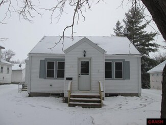 218 S Ewing St, Good Thunder, MN 56037