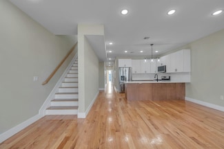 275 Pearsall Ave Unit 2, Jersey City, NJ 07305