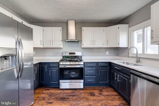 28 Hampton Rd, Linthicum Heights, MD 21090