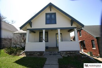 4317 Pacific St, Omaha, NE 68105
