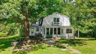 116 Smithview Dr SE, Heath, OH 43056
