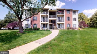 17 Poillon Ct, Lawrence Township, NJ 08648