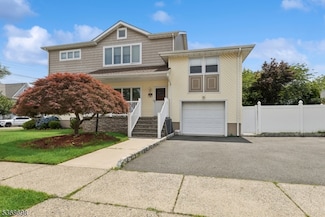 55 Annabelle Ave, Clifton, NJ 07012